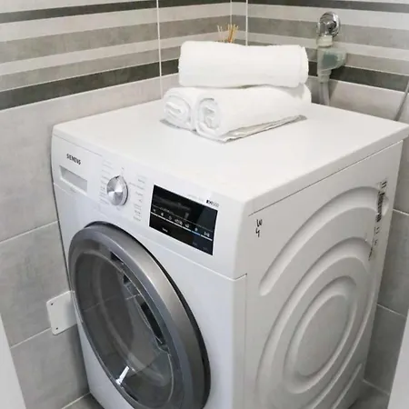 Anika Биелина